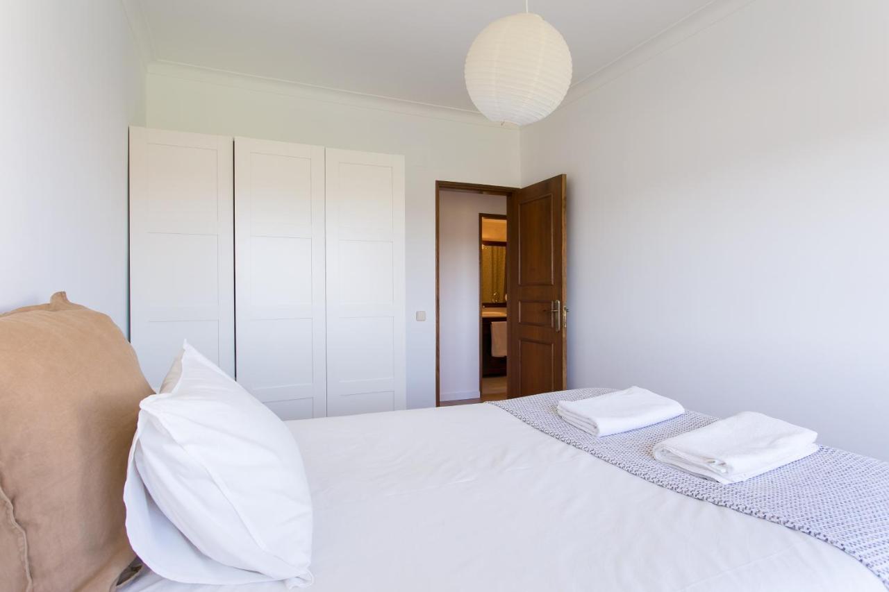 Apartamento Central Setubal Sossegado E Com Luz Exterior foto
