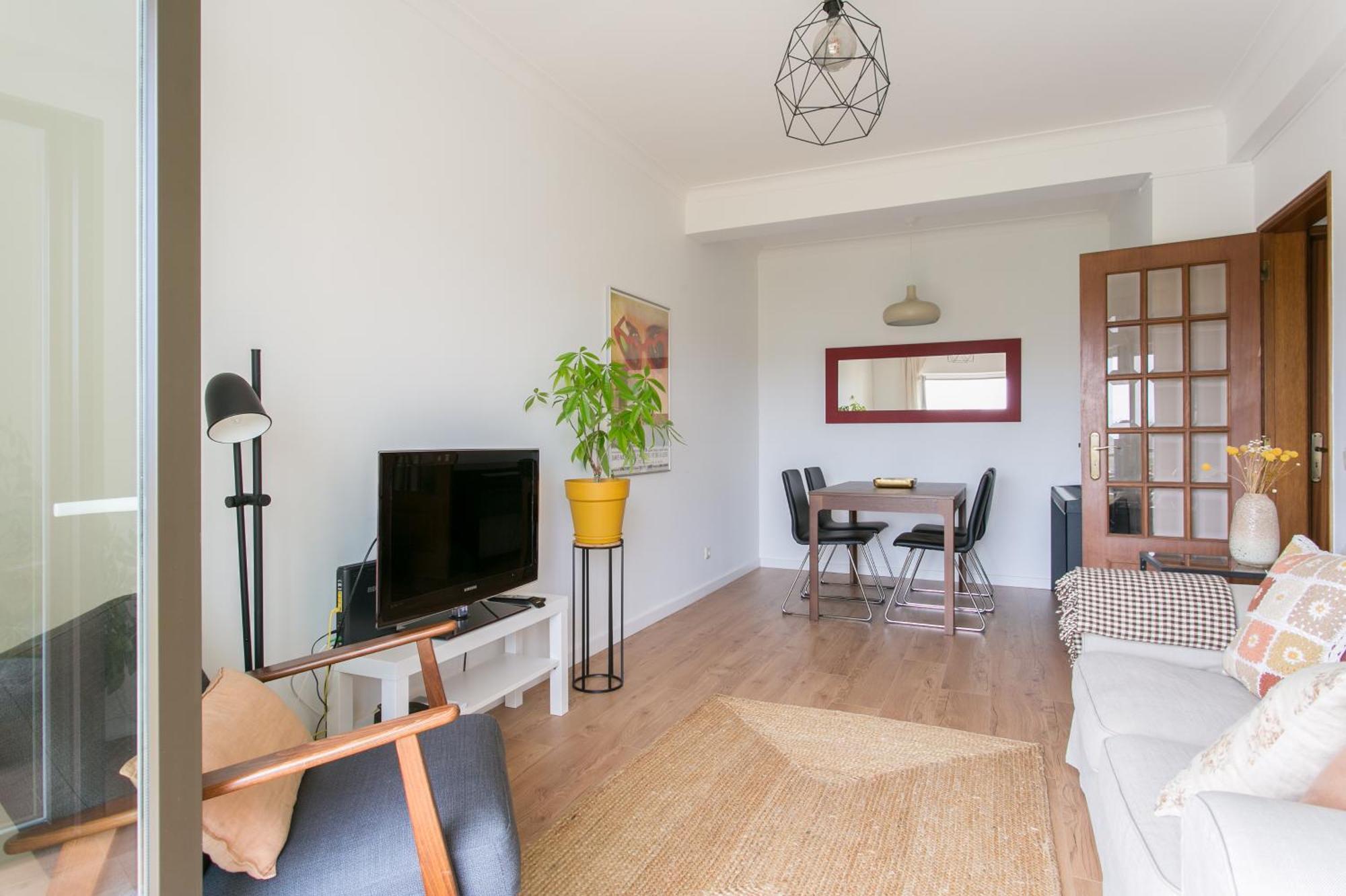 Apartamento Central Setubal Sossegado E Com Luz Exterior foto
